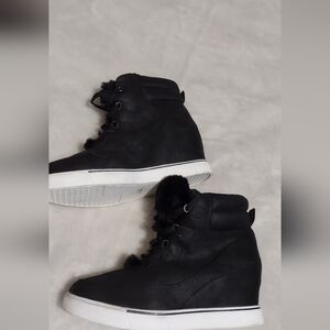 Sugar Boots for women size 10